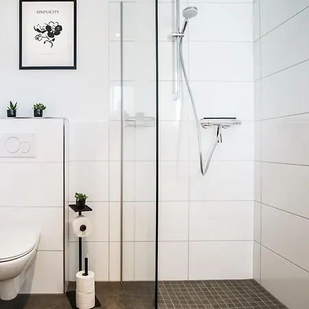 O24 Neu I Zentral I Parkplatz I Fahrstuhl I Design I King I Kueche *